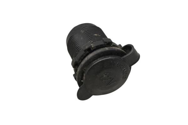 Arctic Cat - 19 Arctic Cat Alterra 700 EPS 4x4 12 Volt Accessory Outlet 12V