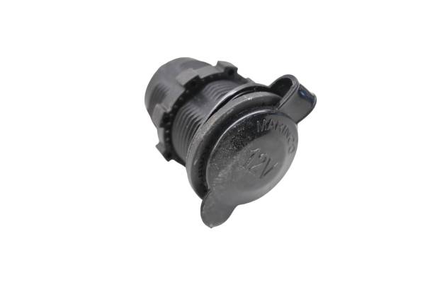 Arctic Cat - 22 Arctic Cat 8000 Riot ES QS3 12 Volt Accessory Outlet 12V 146" 1.6