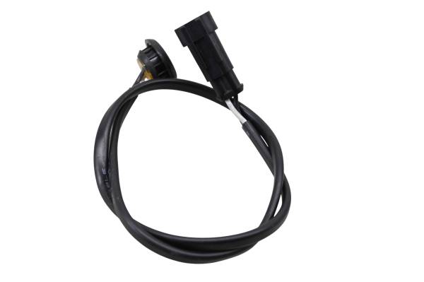 Can-Am - 16 Can-Am Spyder F3T SE6 Hood Cargo Light