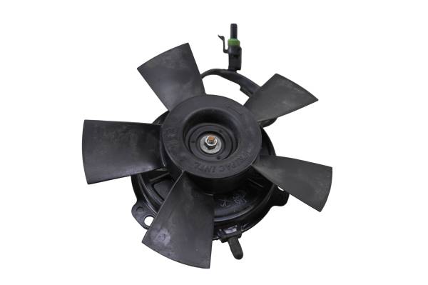 Can-Am - 16 Can-Am Spyder F3T SE6 Radiator Fan