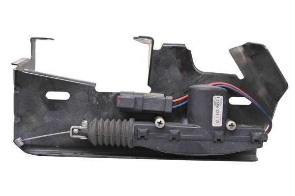 Can-Am - 16 Can-Am Spyder F3T SE6 Reverse Actuator & Support