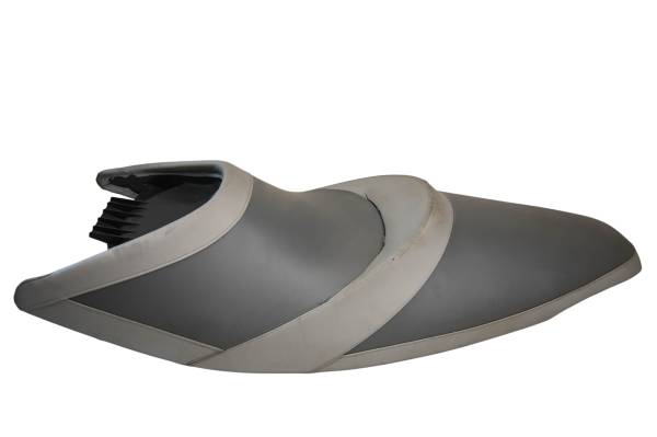 Yamaha - 11 Yamaha Wave Runner VXR Seat