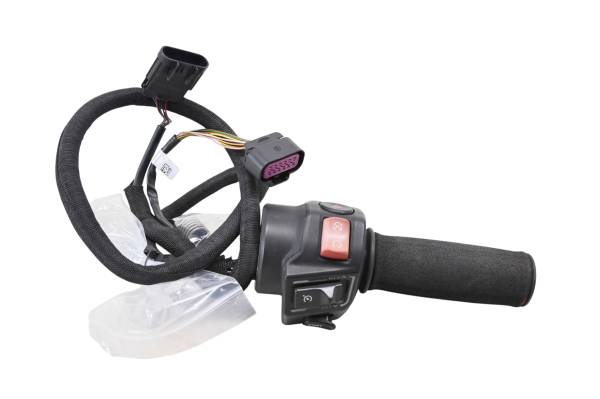 Can-Am - 16 Can-Am Spyder F3T SE6 Twist Throttle