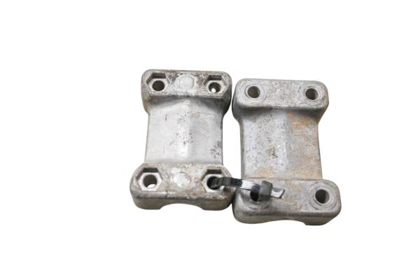 Polaris - 06 Polaris Sportsman 450 Handlebar Clamps