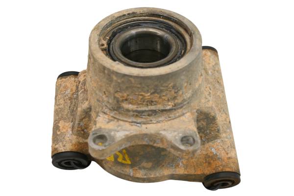Polaris - 16 Polaris Ranger ETX Rear Right Spindle Knuckle