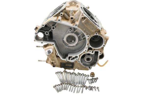 Can-Am - 16 Can-Am Maverick 1000R XRS Turbo Crankcase Center Crank Case