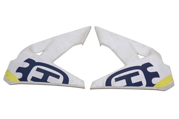 Husqvarna - 19 Husqvarna FC 450 Side Covers Panels Fenders Left & Right