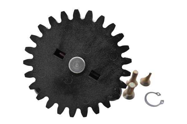 Bombardier - 04 Can-Am DS650 Oil Pump Bombardier