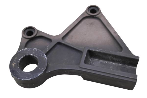 Kawasaki - 11 Kawasaki Versys 650 Rear Caliper Bracket KLE650
