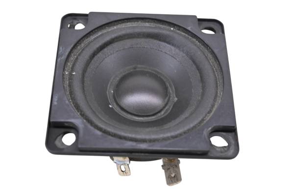 Can-Am - 16 Can-Am Spyder F3T SE6 Mid Speaker