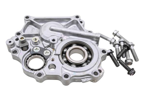 Kawasaki - 18 Kawasaki Ninja 650 ABS Transmission Gear Case Cover EX650K