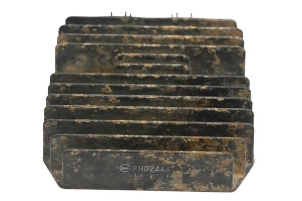 Can-Am - 22 Can-Am Defender XT HD10 Regulator Rectifier