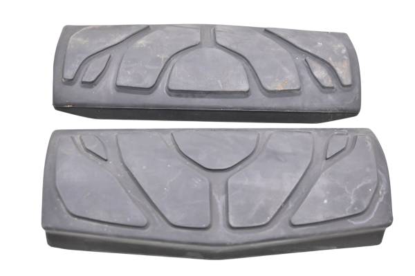 Can-Am - 16 Can-Am Spyder F3T SE6 Foot Pads Left & Right