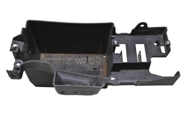 Kawasaki - 11 Kawasaki Versys 650 Battery Box KLE650