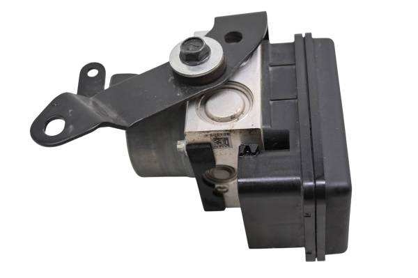 Kawasaki - 18 Kawasaki Ninja 650 ABS Abs Electric Control Unit EX650K