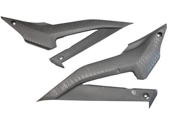 Yamaha - 24 Yamaha YZF-R3 Side Covers Panels