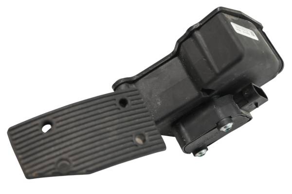 Polaris - 19 Polaris Slingshot SL Accelerator Pedal