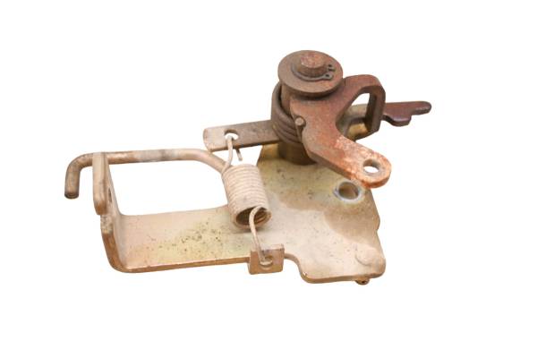 Kubota - 09 Kubota RTV500 Throttle Linkage Plate