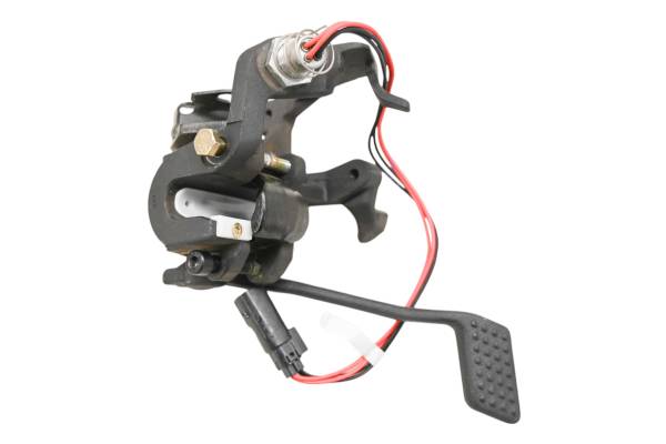 Can-Am - 22 Can-Am Ryker Sport 900 ACE Rear Brake Pedal & Bracket Mount