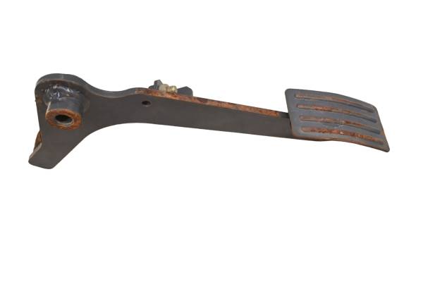 Kubota - 09 Kubota RTV500 Throttle Pedal