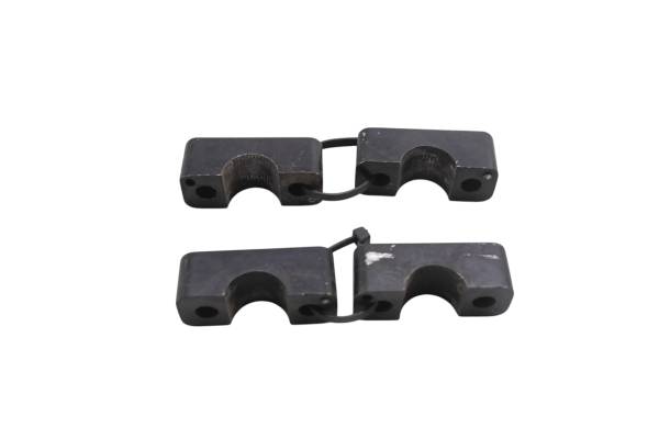 Polaris - 16 Polaris Phoenix 200 Handlebar Clamps