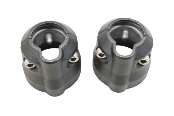 Can-Am - 19 Can-Am Spyder F3 SE6 Handlebar Clamps