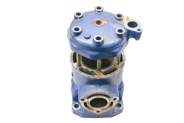 Polaris - 95 Polaris SL 750 Cylinder & Cylinder Head For Parts