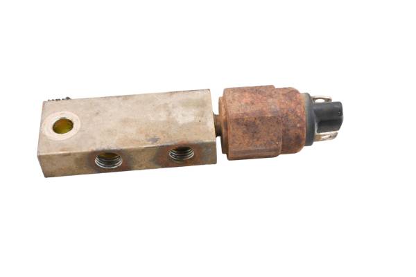 Arctic Cat - 02 Arctic Cat 500 4x4 FIS Manual Brake Pressure Switch Sensor