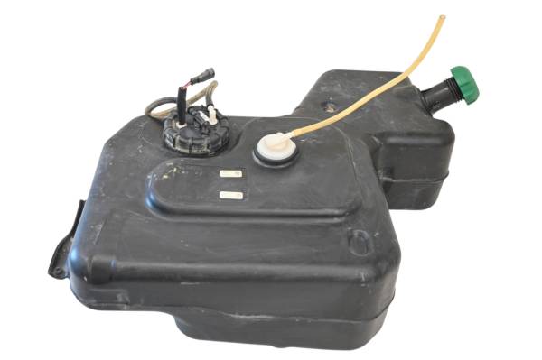 Polaris - 21 Polaris PRO XD 4000D Crew Gas Tank & Fuel Pump