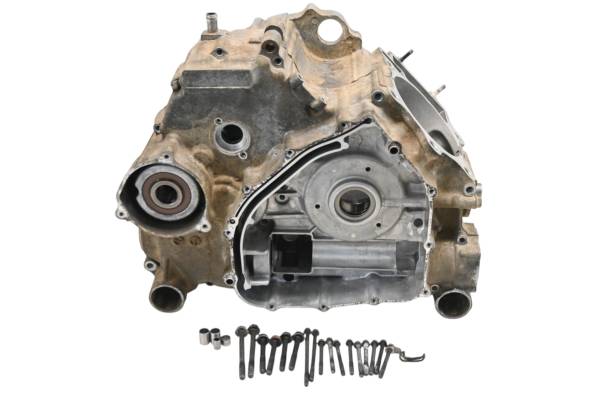 Suzuki - 08 Suzuki King Quad 750 Axi 4x4 Crankcase Center Crank Case LT-A750X