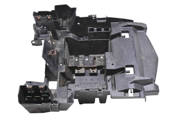 Yamaha - 09 Yamaha Grizzly 550 4x4 Battery Box YFM550F