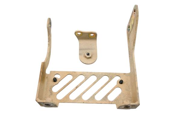 Polaris - 21 Polaris PRO XD 4000D Crew Cooling Fan Rear & Lower Brackets