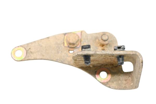 Polaris - 21 Polaris PRO XD 4000D Crew Bellhousing Side Bracket Mount