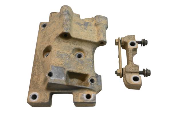 Polaris - 19 Polaris General 1000 EPS Engine Transmission Brackets Mounts