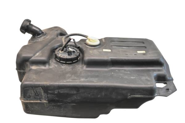 Polaris - 21 Polaris General XP 1000 Gas Tank & Fuel Pump