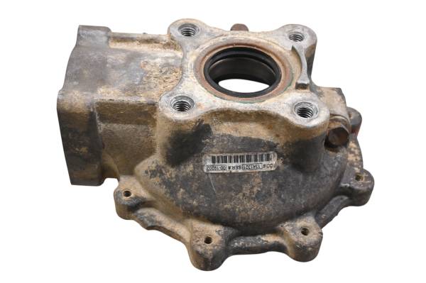 Polaris - 00 Polaris Magnum 500 4x4 Rear Differential Housing