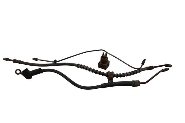 Polaris - 00 Polaris Magnum 500 4x4 Front Brake Lines