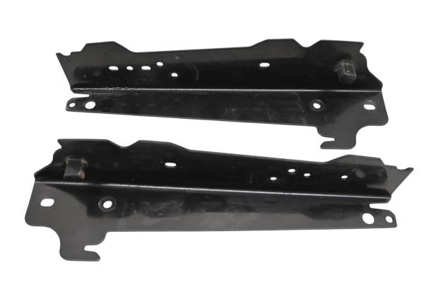 Polaris - 21 Polaris General XP 1000 Left & Right Tailgate Support Brackets Mounts