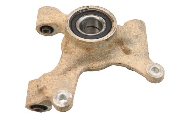 Can-Am - 22 Can-Am Defender XT HD10 Rear Left Spindle Knuckle