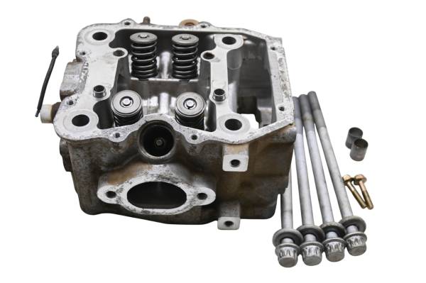Polaris - 02 Polaris Sportsman 400 4x4 Cylinder Head
