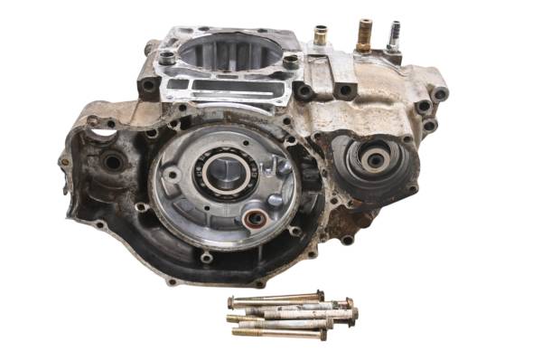 Polaris - 02 Polaris Sportsman 400 4x4 Crankcase Center Crank Case