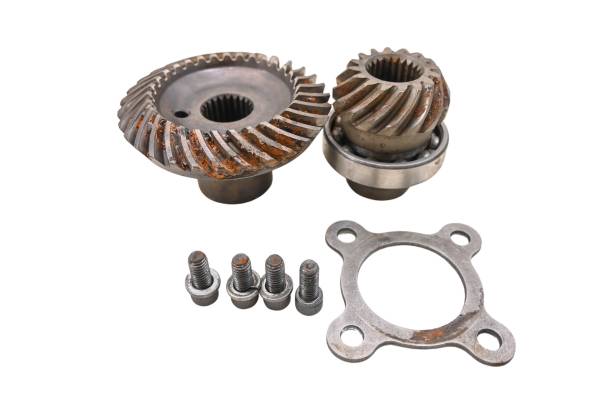 Polaris - 00 Polaris Sportsman 500 4x4 Transmission Bevel Gears