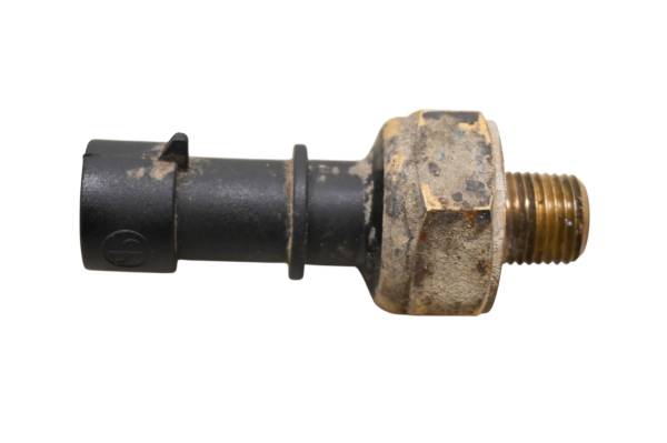 Bombardier - 04 Can-Am Outlander 330 4x4 Oil Pressure Switch Bombardier