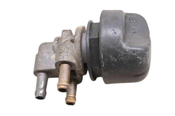 Bombardier - 04 Can-Am Outlander 330 4x4 Fuel Petcock Bombardier