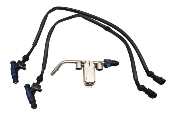 Polaris - 09 Polaris RZR 800 EFI Fuel Injectors & Fuel Rail