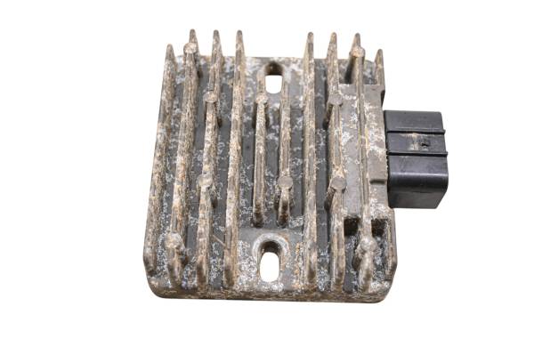 Honda - 04 Honda Foreman 450 ES 4x4 Regulator Rectifier TRX450FE