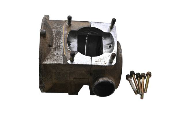 Polaris - 99 Polaris Trail Boss 250 2x4 Crankcase Center Crank Case