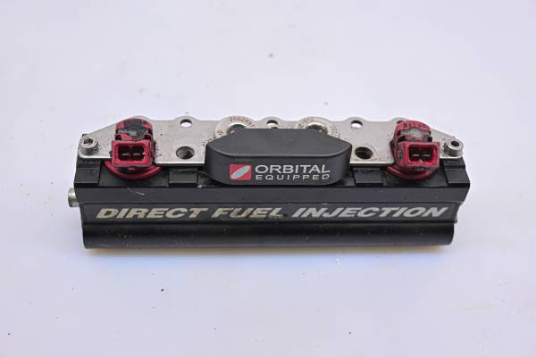 Sea-Doo - 03 Sea-Doo GTX DI Fuel Rail & Injectors