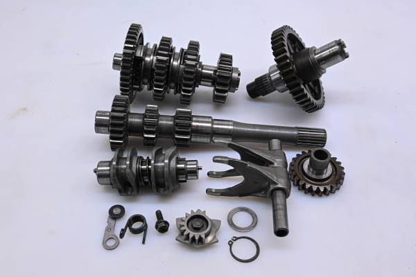 Suzuki - 06 Suzuki King Quad 700 4x4 Transmission Shift Forks & Drum LTA700X