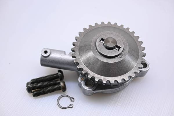 Suzuki - 06 Suzuki King Quad 700 4x4 Oil Pump LTA700X